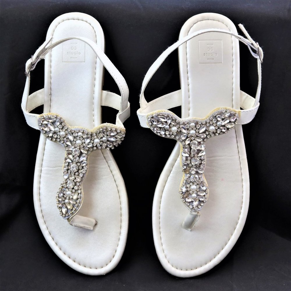 DB Studio Ivory Pearl Woman Thong Sandal with Ornate Rhinestones
